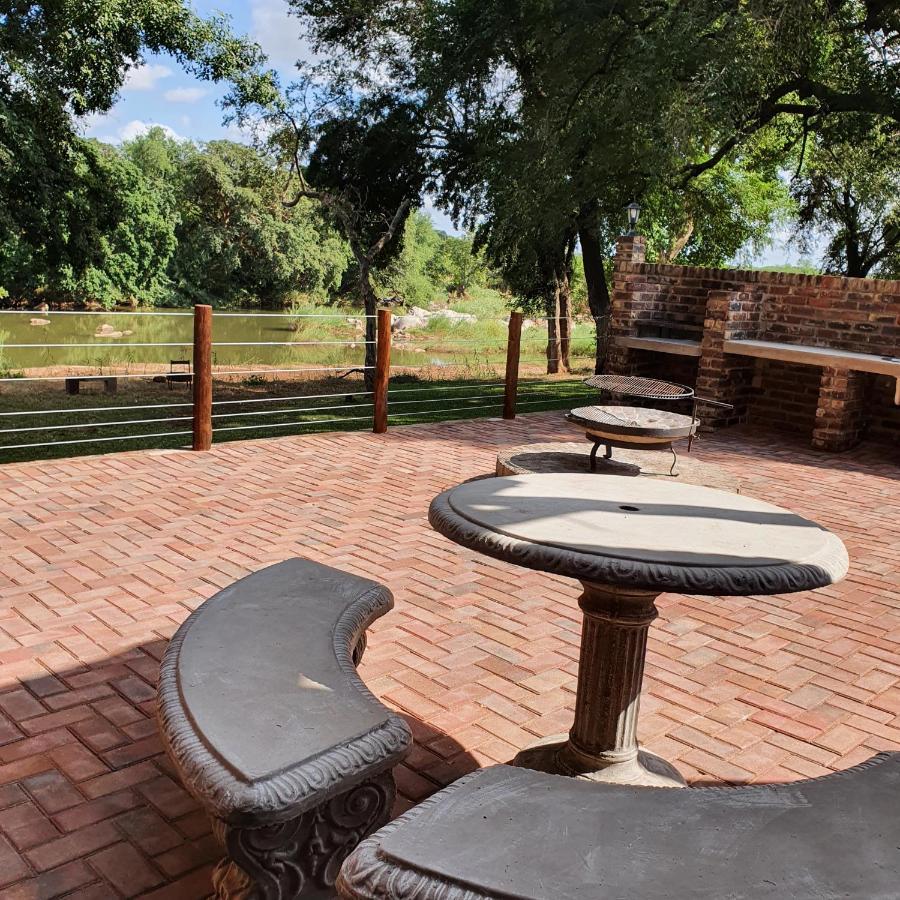 Ekuthuleni River Front Chalets Maruleng Exteriér fotografie