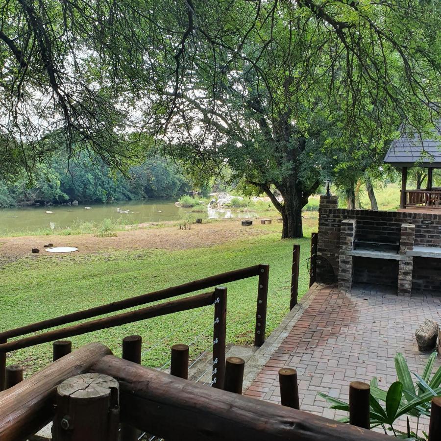 Ekuthuleni River Front Chalets Maruleng Exteriér fotografie
